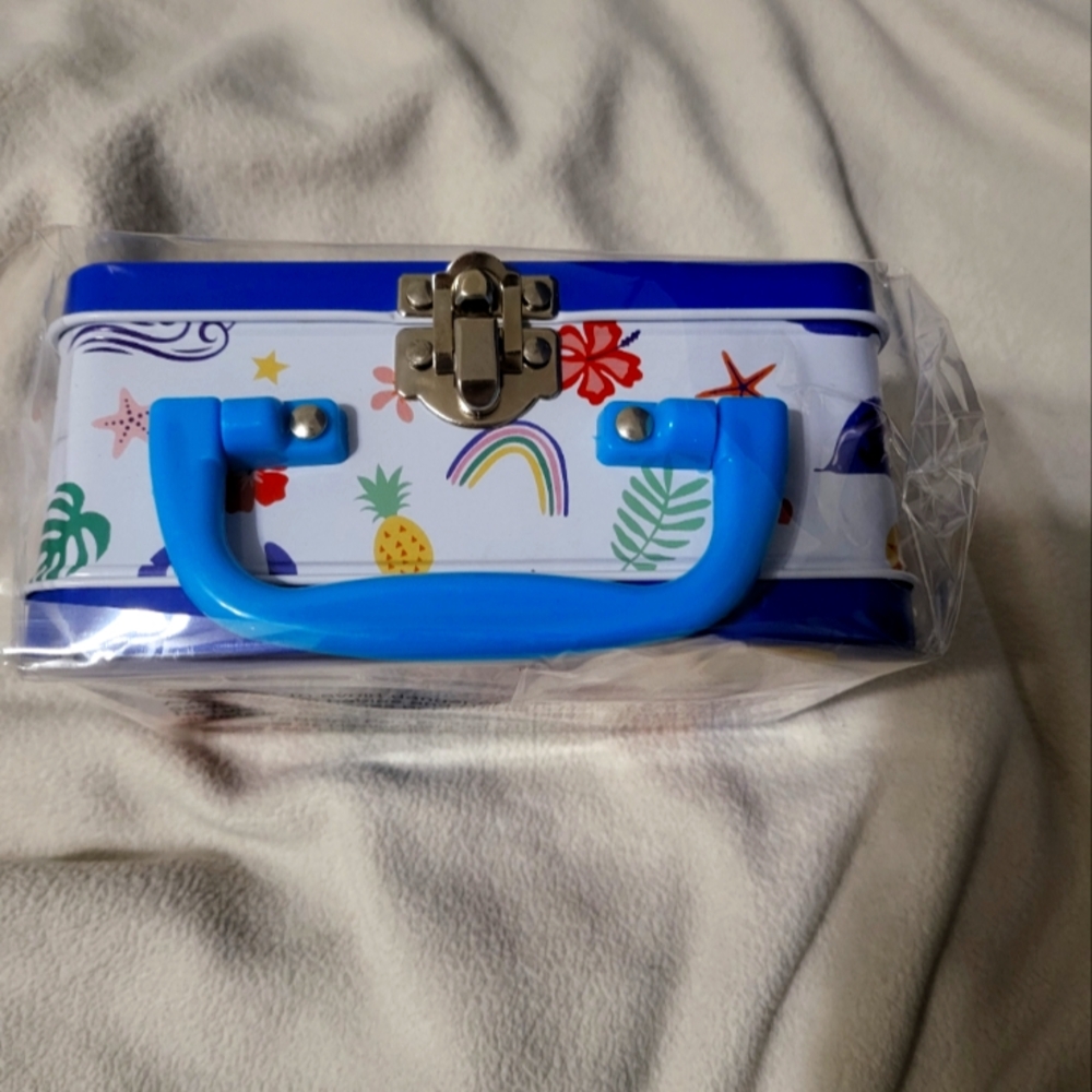 Disney metal tin